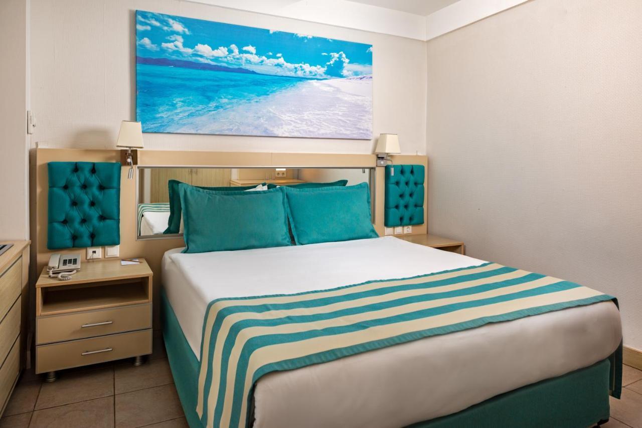 Hotel Aqi Hydros Club