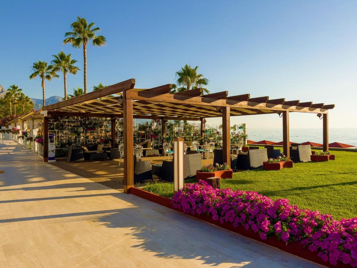 Hotel Aqi Hydros Club